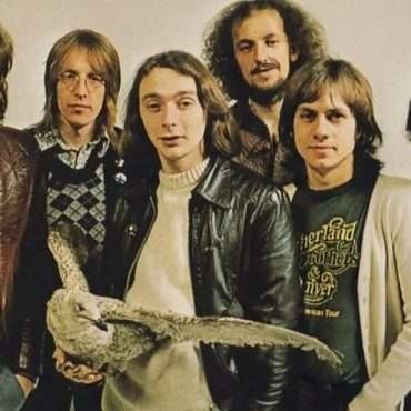Sutherland Brothers and Quiver, The Youngbloods' Jesse Colin Young and Lee Shapiro from Frankie Valli's Four Seasons