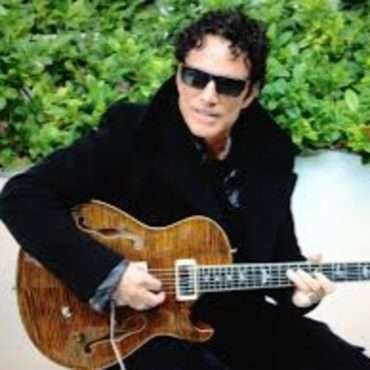 Journey's Neal Schon, Robbie Dupree, John Schumann