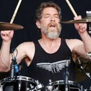 CREEDENCE CLEARWATER REVIVAL's Doug 'COSMO' Clifford on Tensions, Triumphs & Timeless Tunes