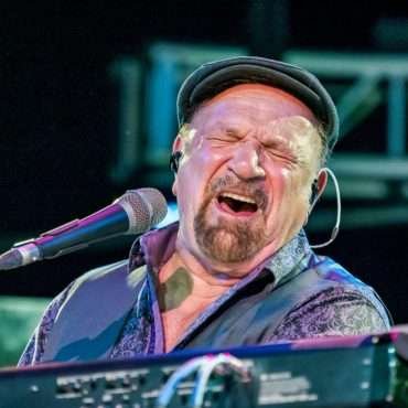 FELIX CAVALIERE: The Rascals – The World's First Rock Band (encore)